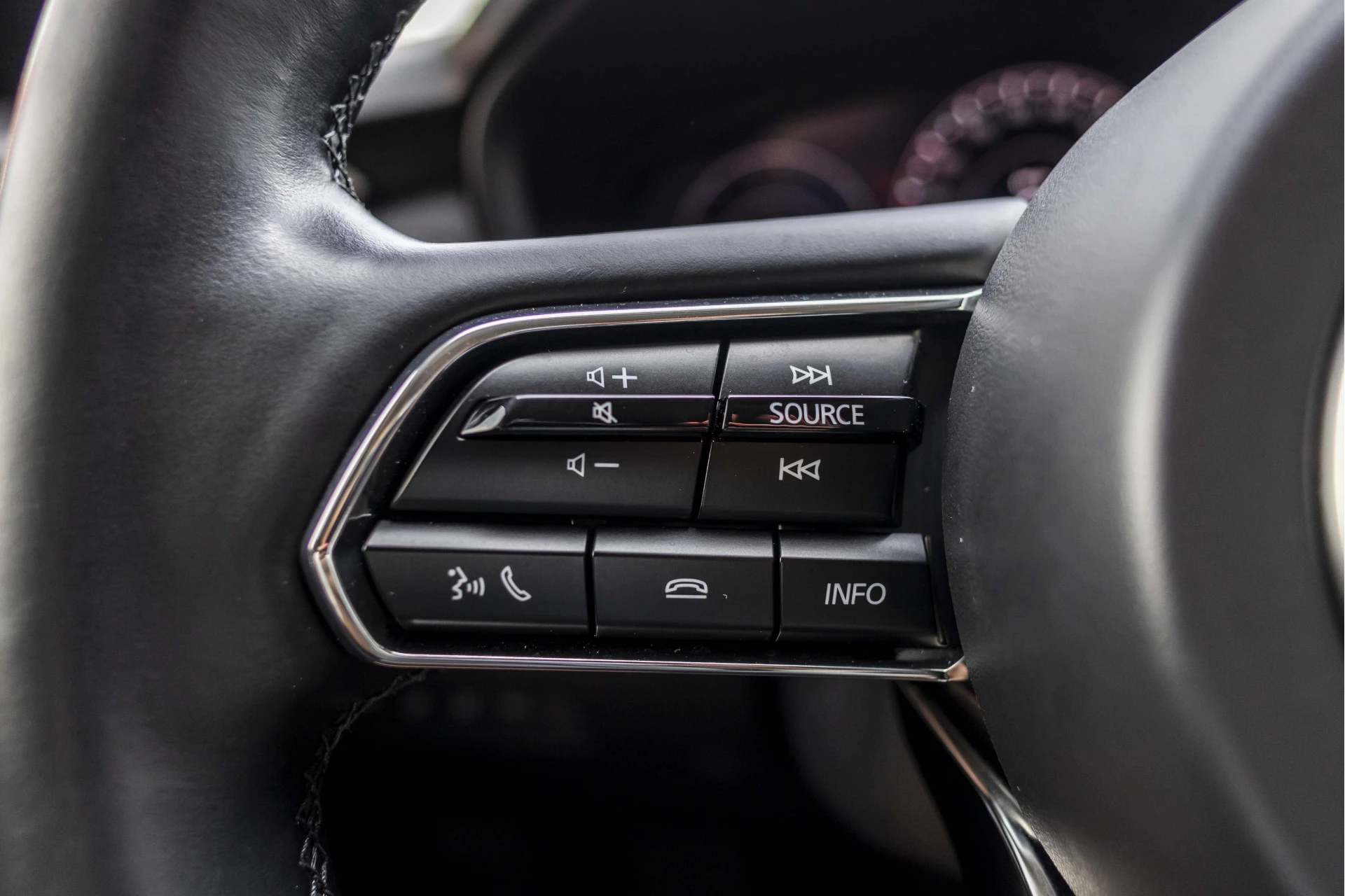 Hoofdafbeelding Mazda CX-60