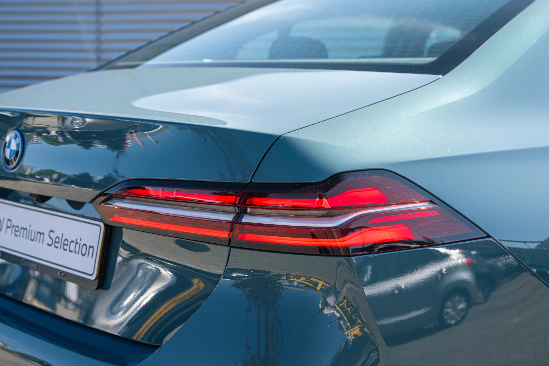 Hoofdafbeelding BMW i5