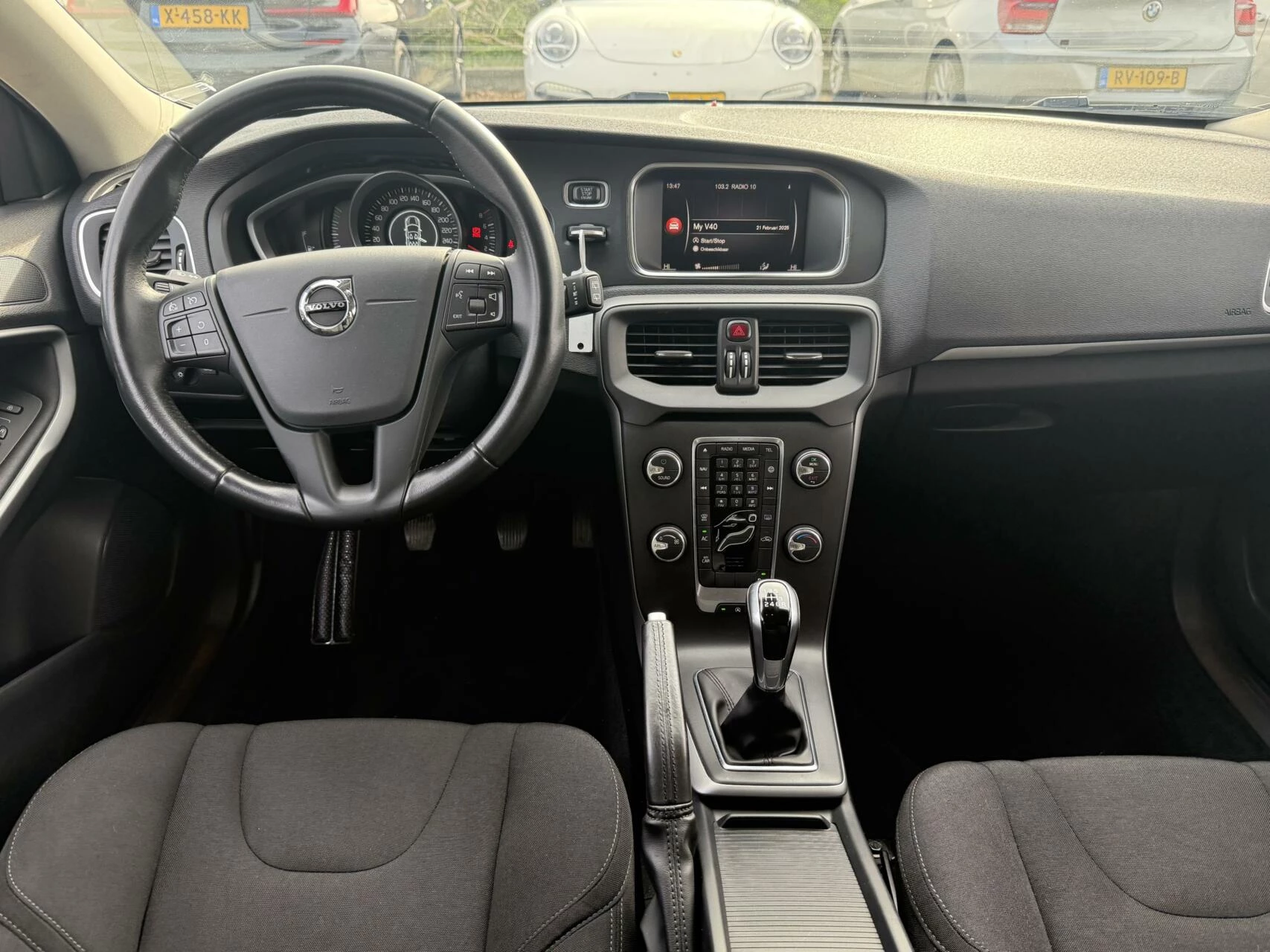 Hoofdafbeelding Volvo V40