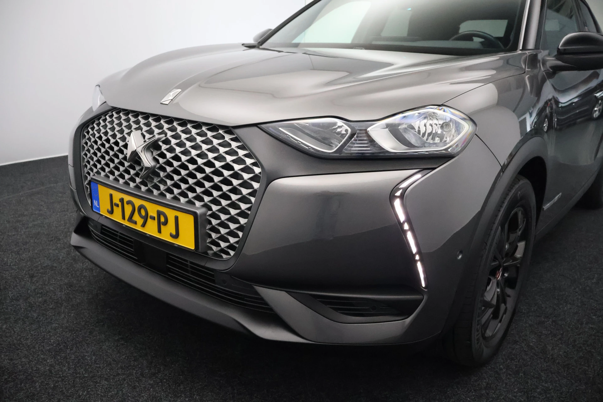 Hoofdafbeelding DS DS 3
