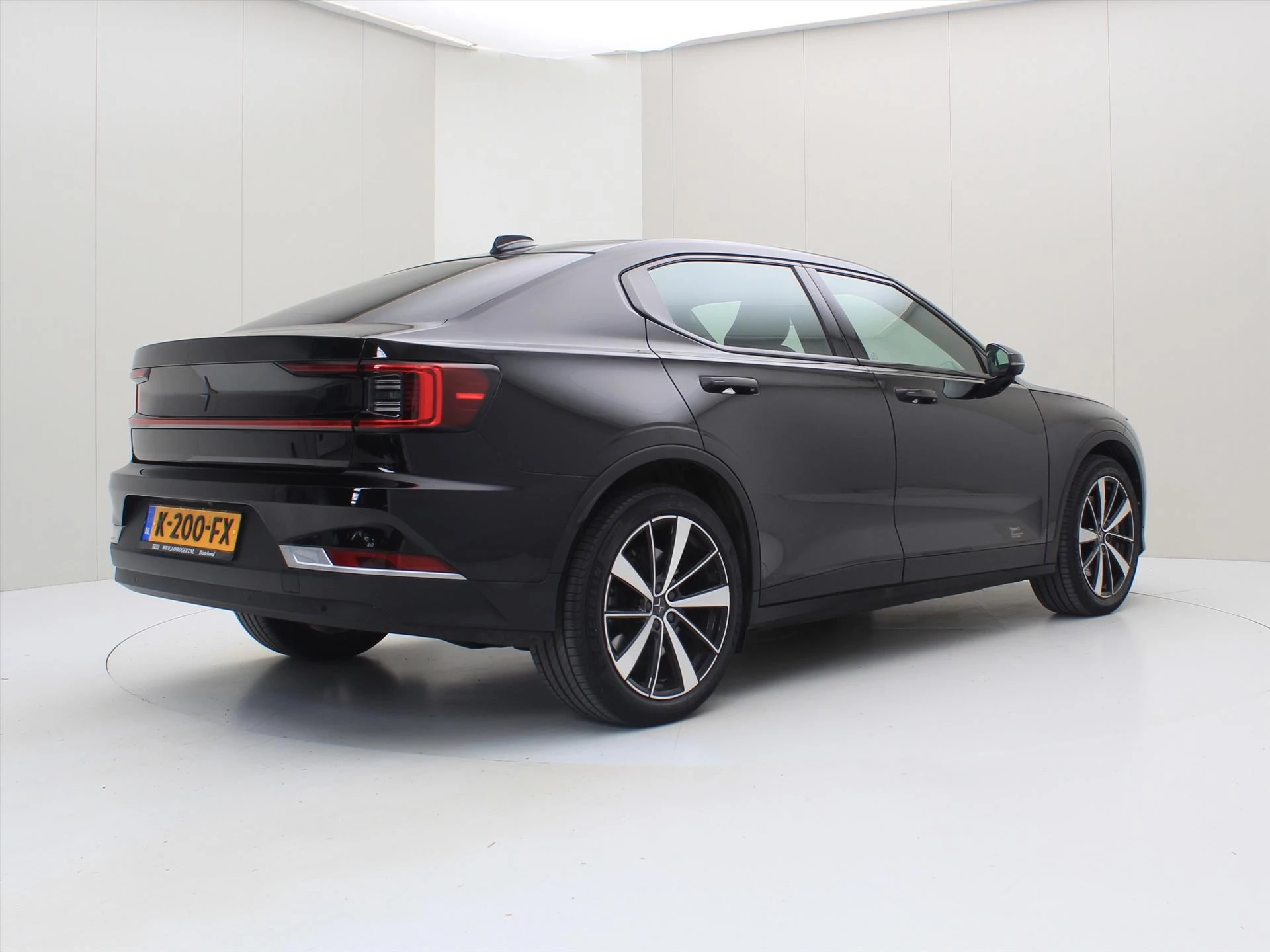 Hoofdafbeelding Polestar 2