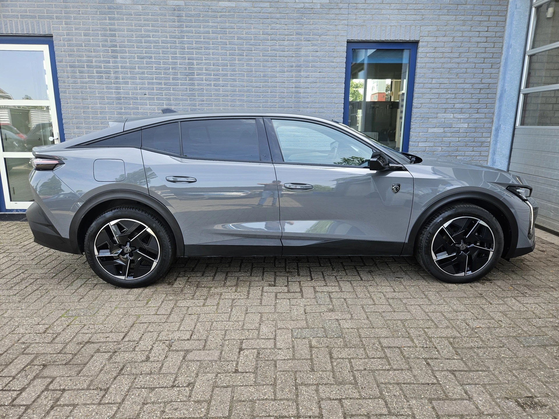 Hoofdafbeelding Peugeot 408