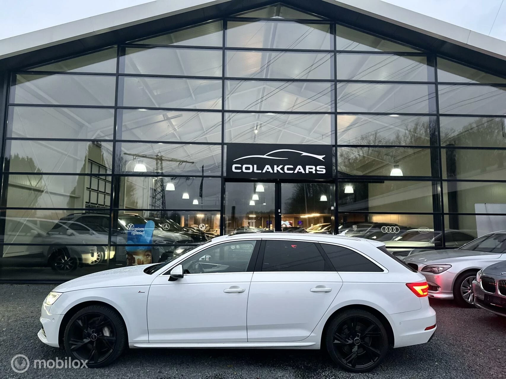 Hoofdafbeelding Audi A4