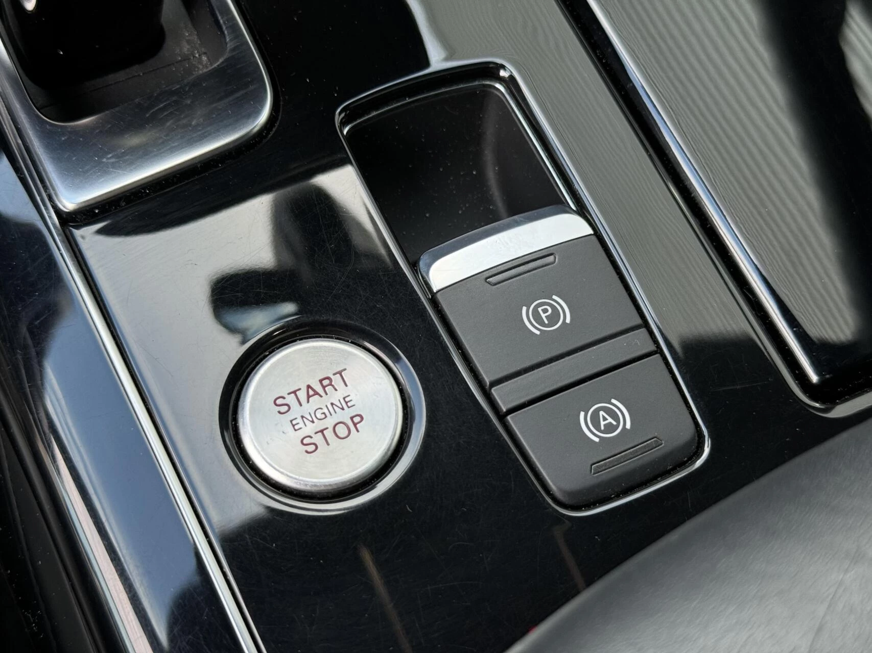 Hoofdafbeelding Audi A8