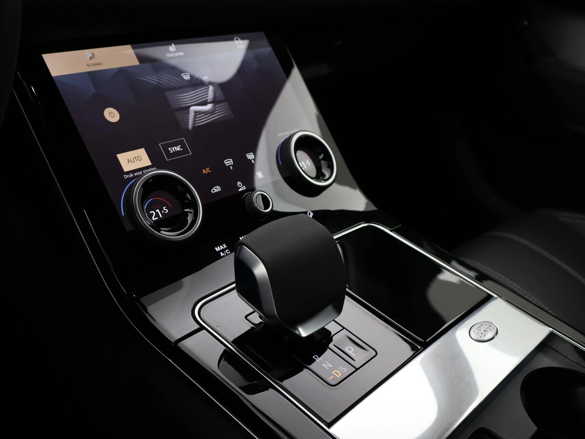 Hoofdafbeelding Land Rover Range Rover Velar