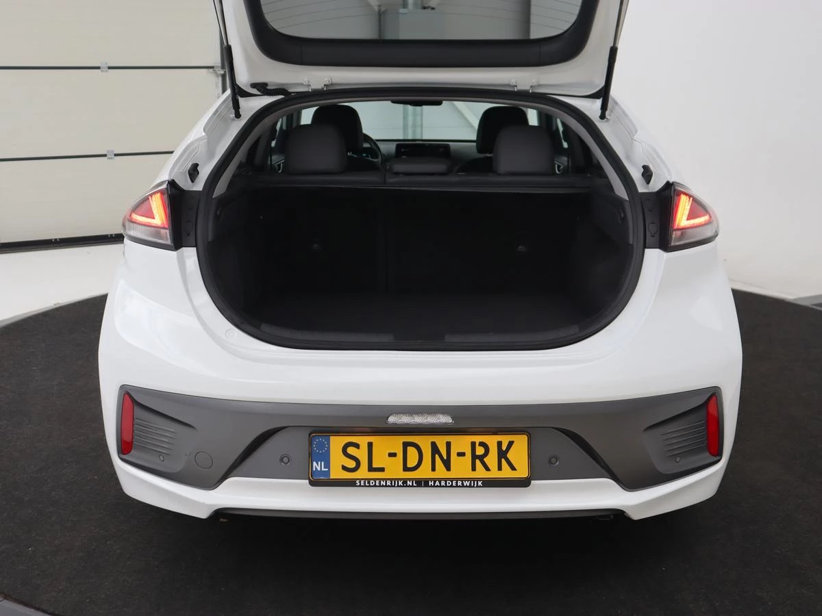 Hoofdafbeelding Hyundai IONIQ