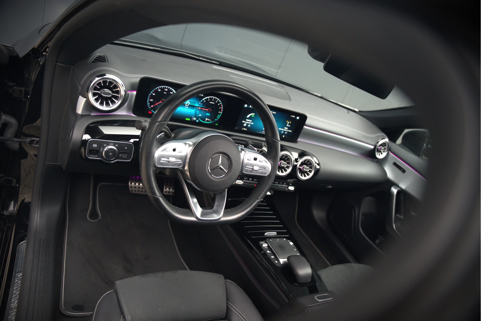 Hoofdafbeelding Mercedes-Benz CLA