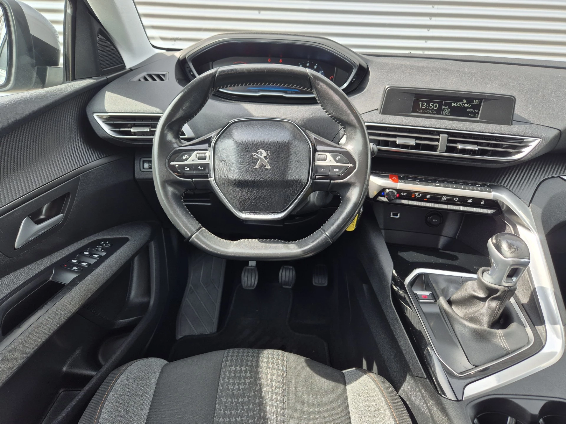 Hoofdafbeelding Peugeot 5008