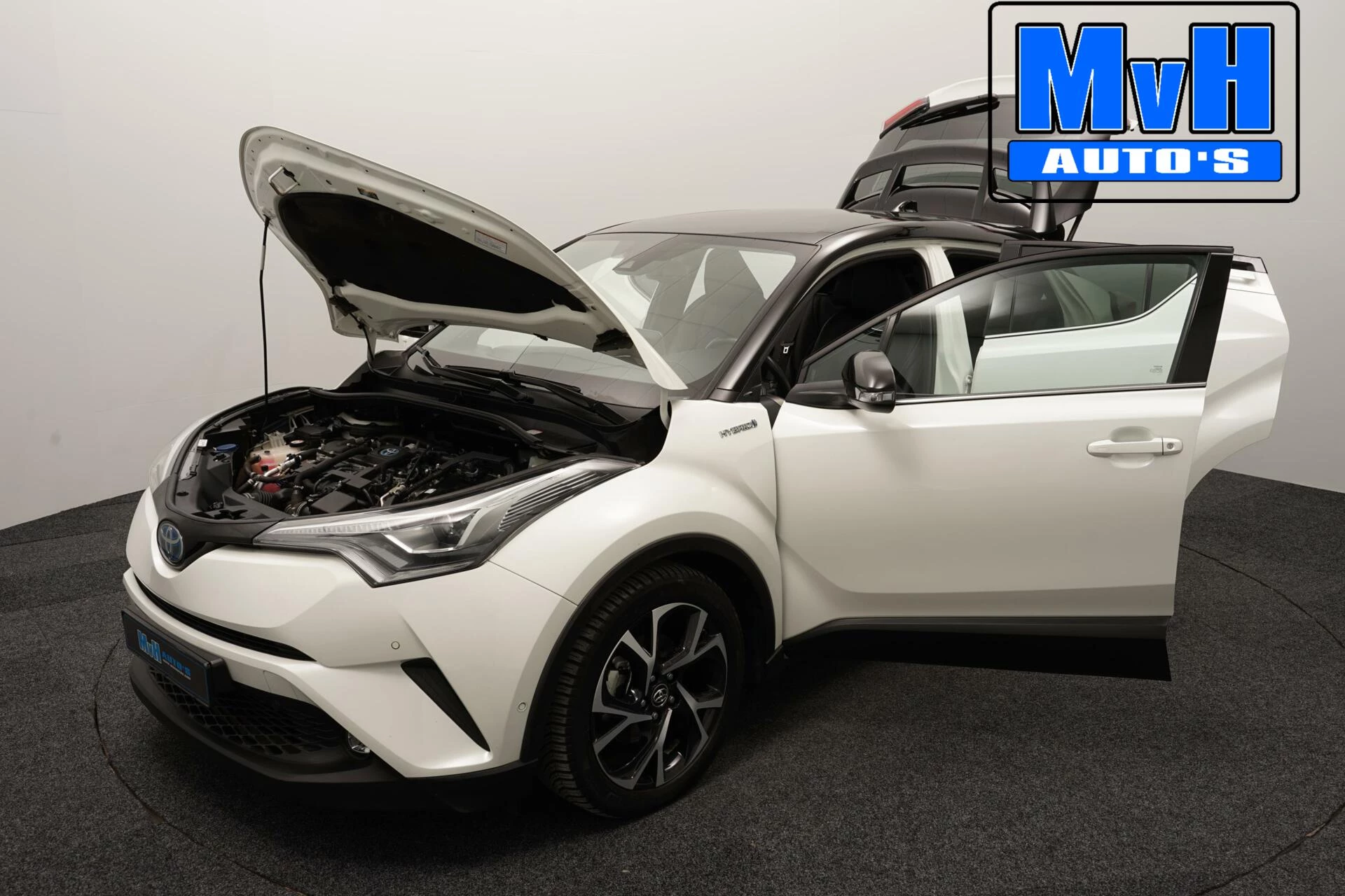 Hoofdafbeelding Toyota C-HR