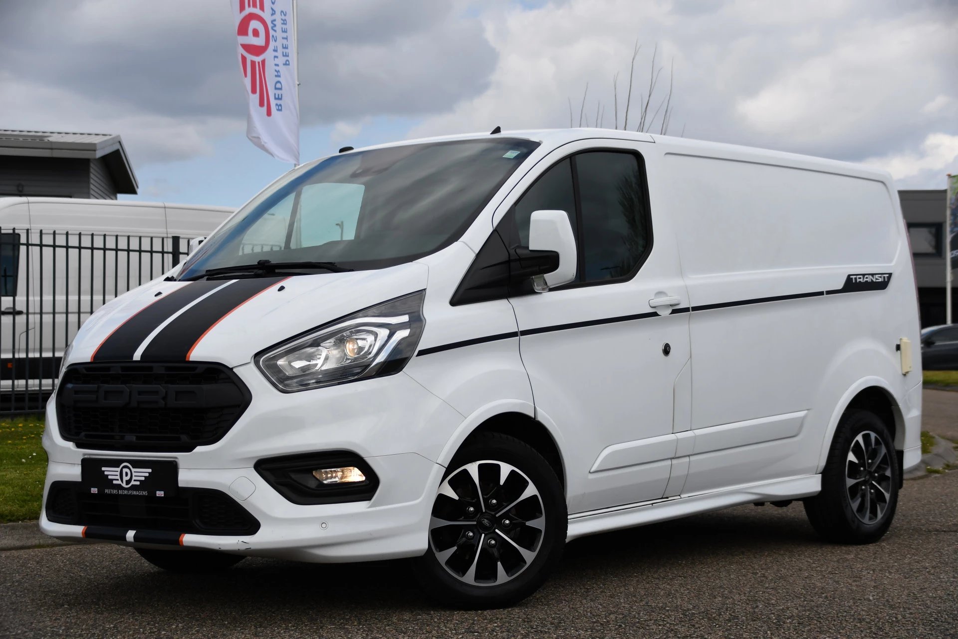 Hoofdafbeelding Ford Transit Custom