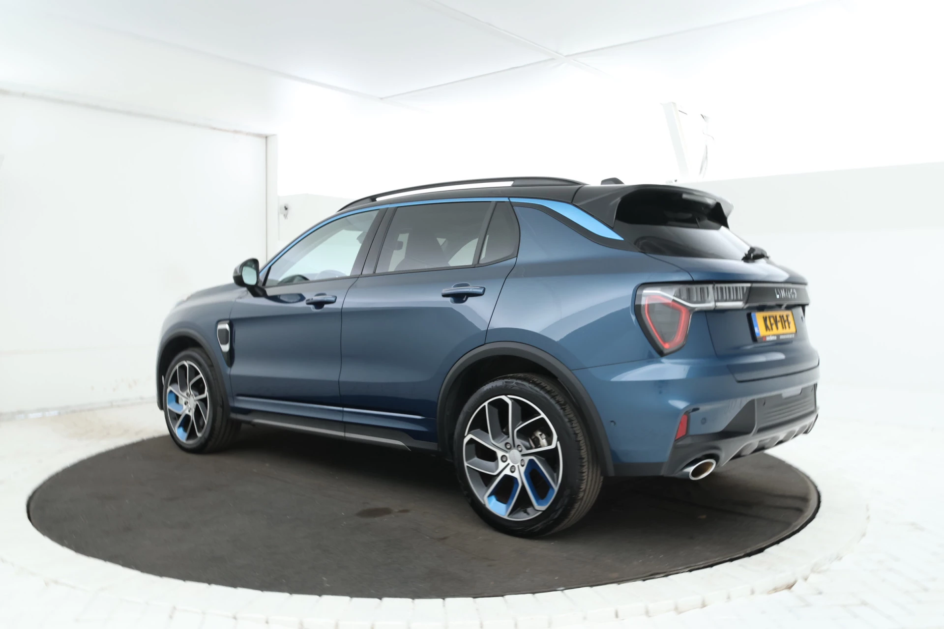 Hoofdafbeelding Lynk & Co 01