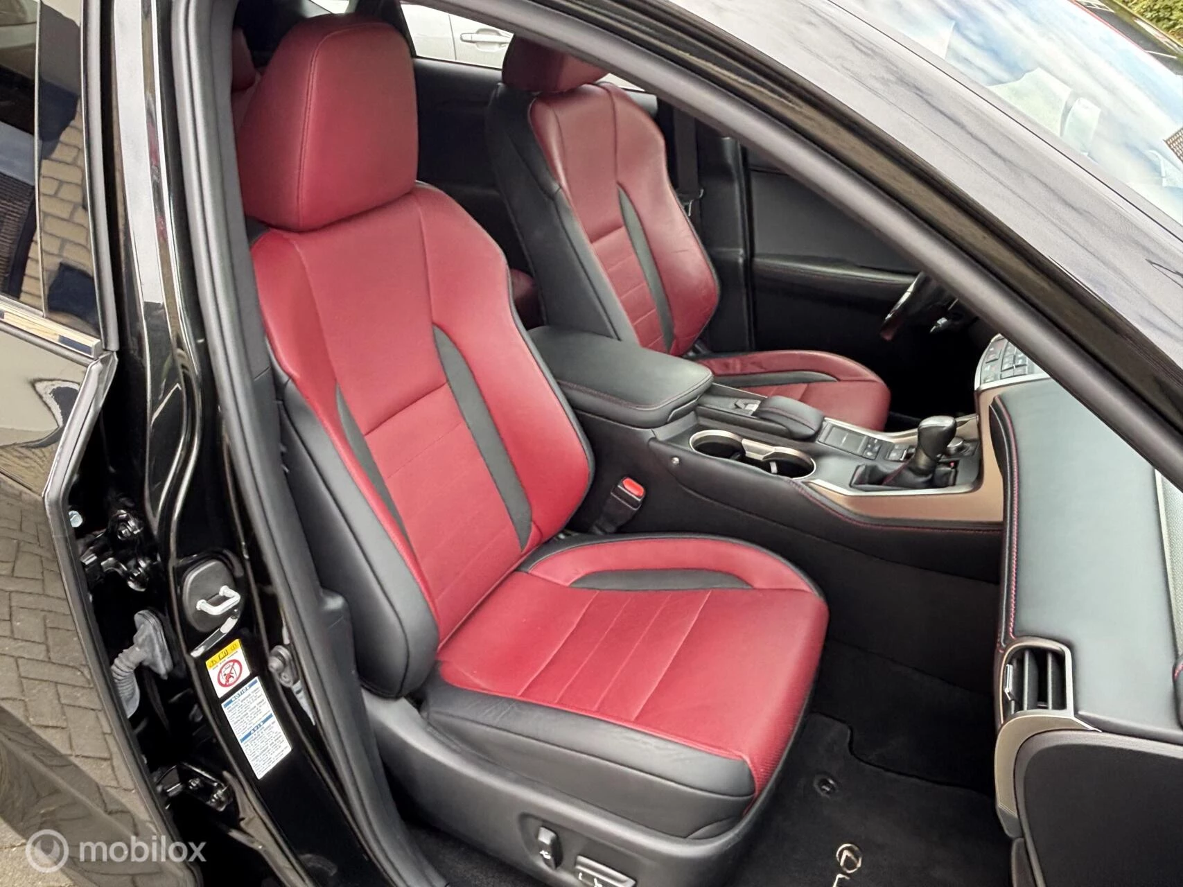 Hoofdafbeelding Lexus NX