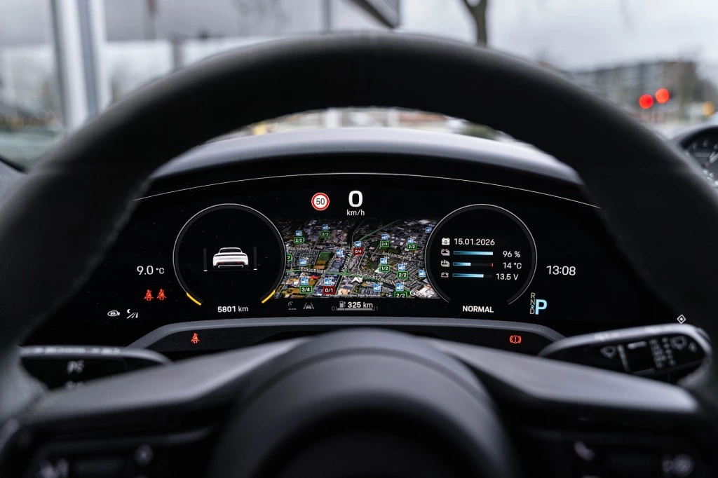 Hoofdafbeelding Porsche Taycan