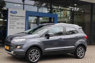Ford EcoSport 125PK TITANIUM TREKHAAK STOEL/VOORRUITVERW. LEDER PARKEERSENSOREN CLIMATE LM-VELGEN CAMERA DEALERONDERHOUDEN