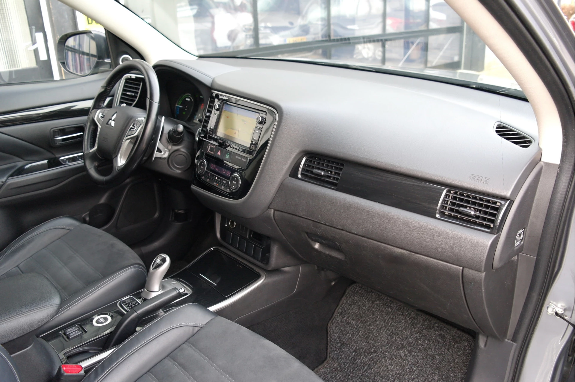 Hoofdafbeelding Mitsubishi Outlander