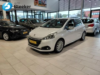 Peugeot 208 1.2 PT BL Executive Airco Navi Carplay Cruise