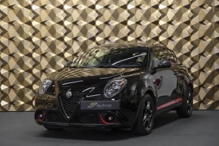 Hoofdafbeelding Alfa Romeo MiTo Alfa Romeo MiTo 0.9 TwinAir 100pk Sport Navigatie Clima Cruise Carbon delen 17" LMV NLauto 1e eigenaar!