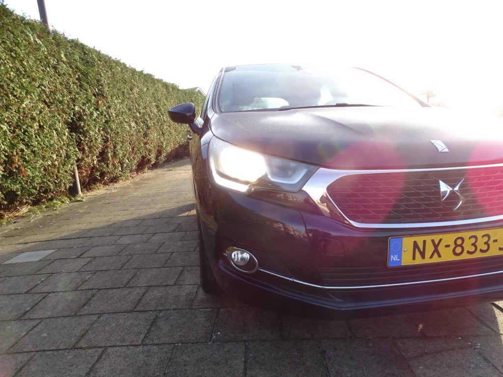 Hoofdafbeelding DS DS 4