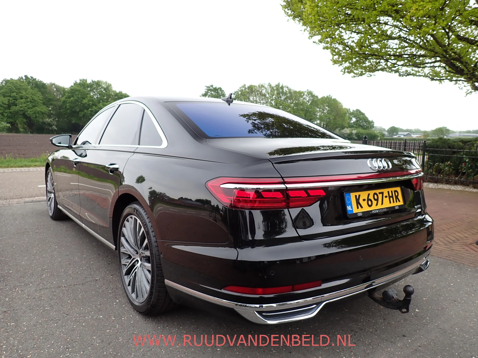 Hoofdafbeelding Audi A8