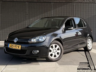 Volkswagen Golf 1.4 TSI Highline Alcantara CarPlay 2xPDC