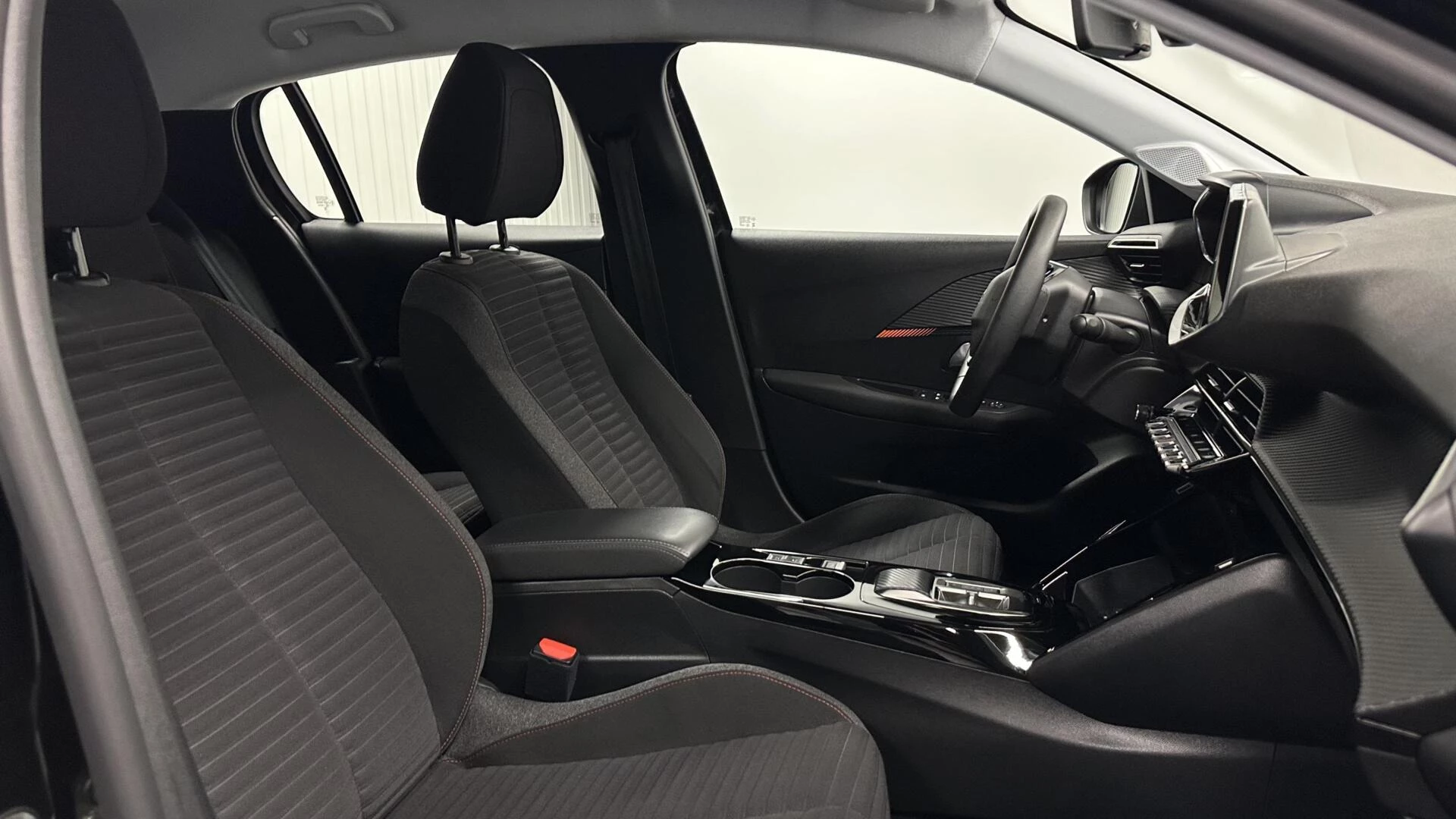 Hoofdafbeelding Peugeot e-208