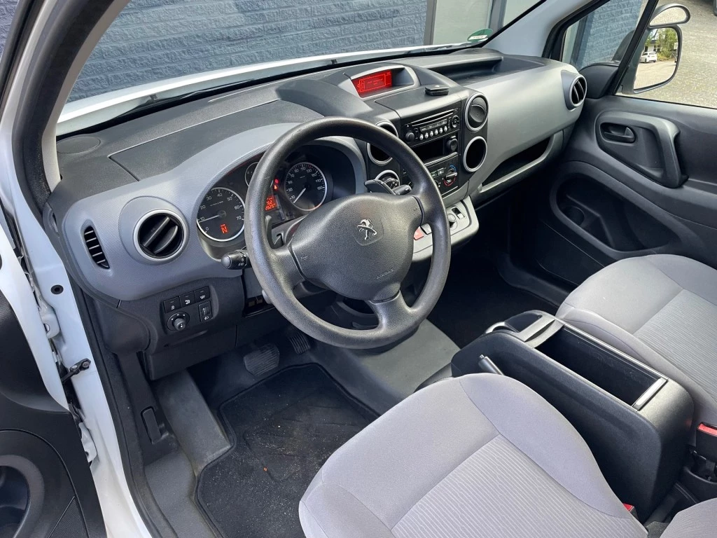 Hoofdafbeelding Peugeot Partner