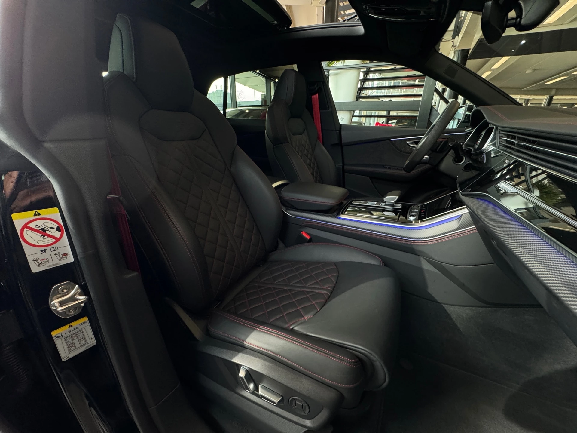 Hoofdafbeelding Audi Q8