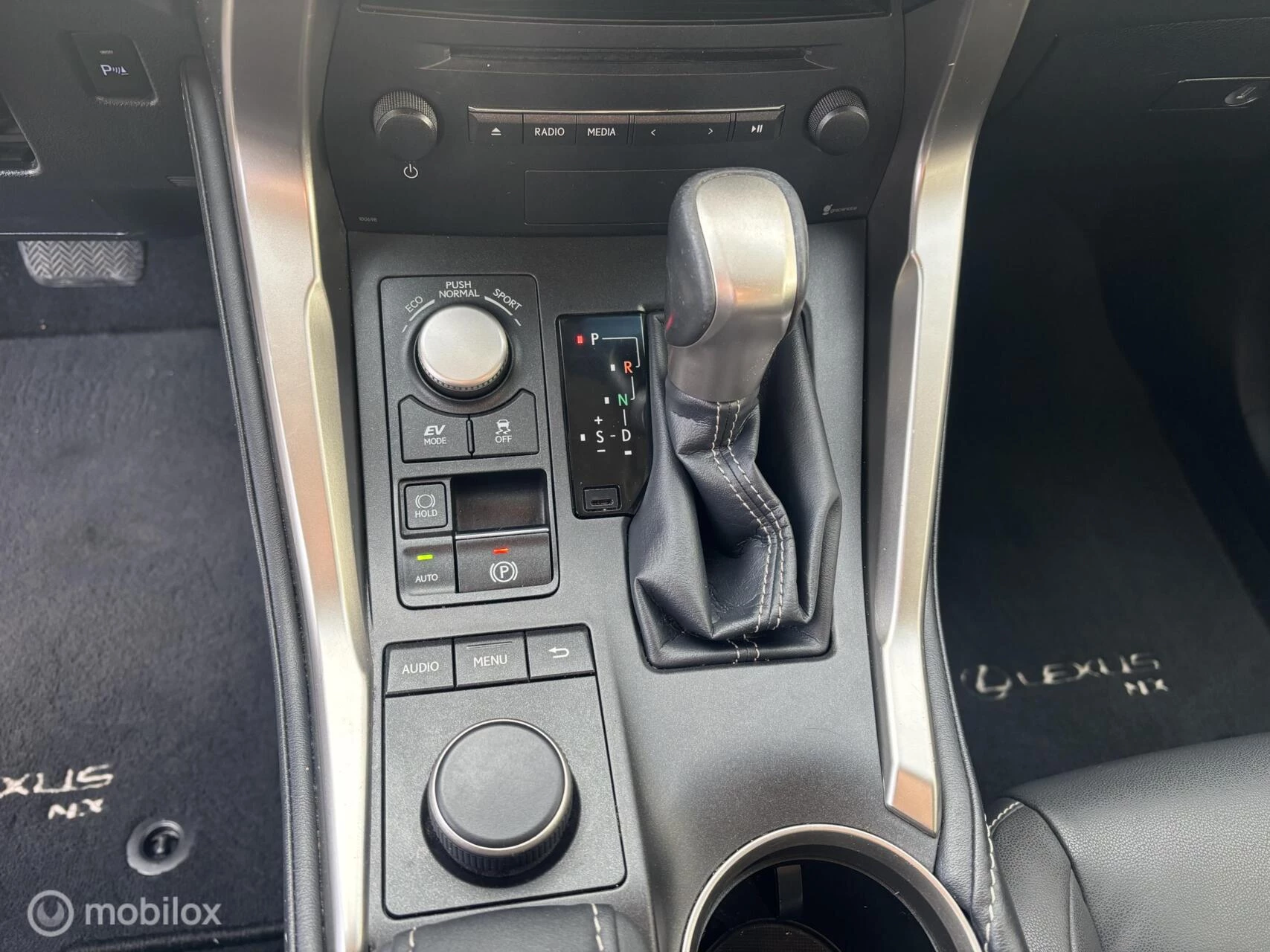 Hoofdafbeelding Lexus NX