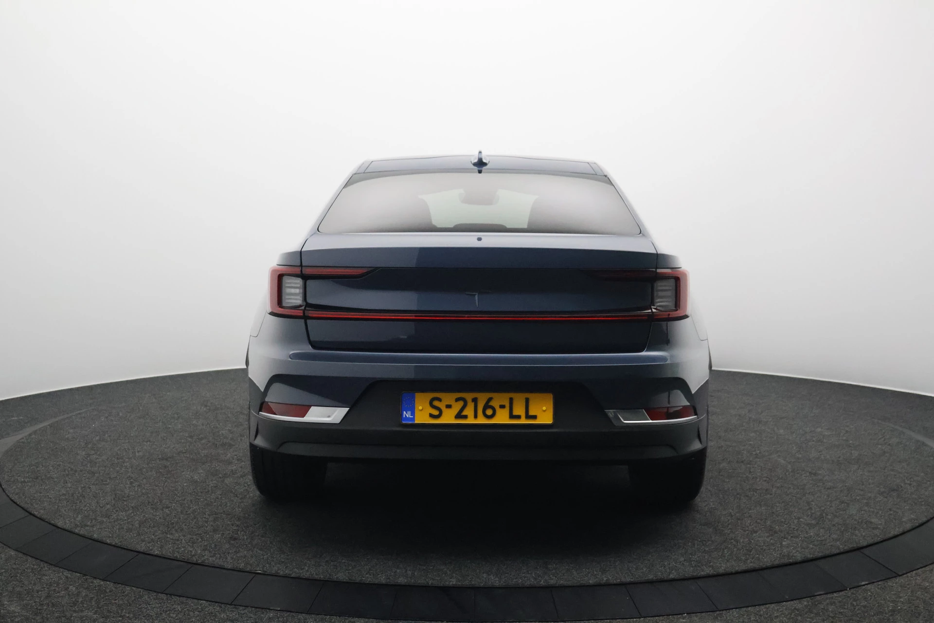 Hoofdafbeelding Polestar 2