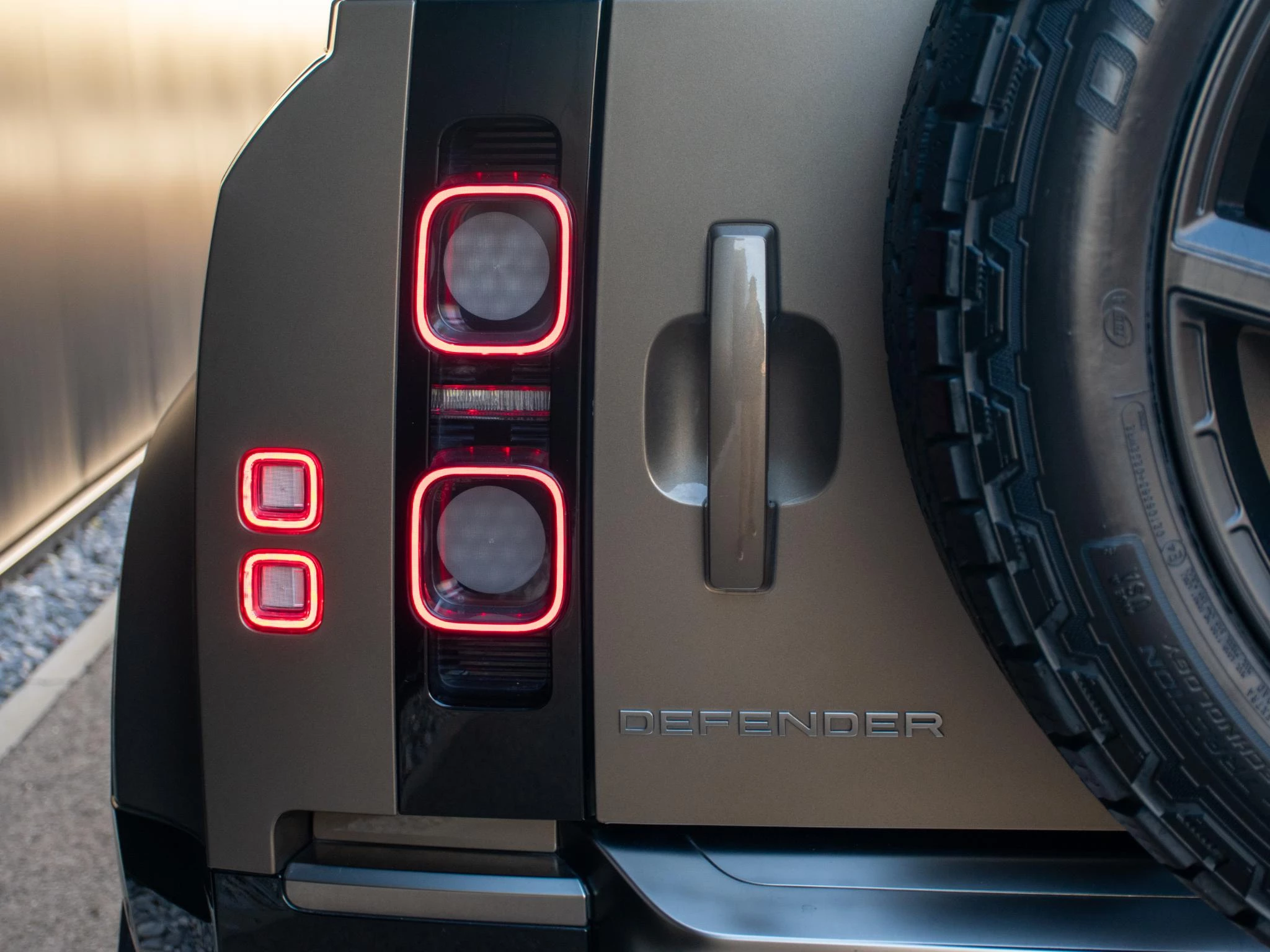 Hoofdafbeelding Land Rover Defender