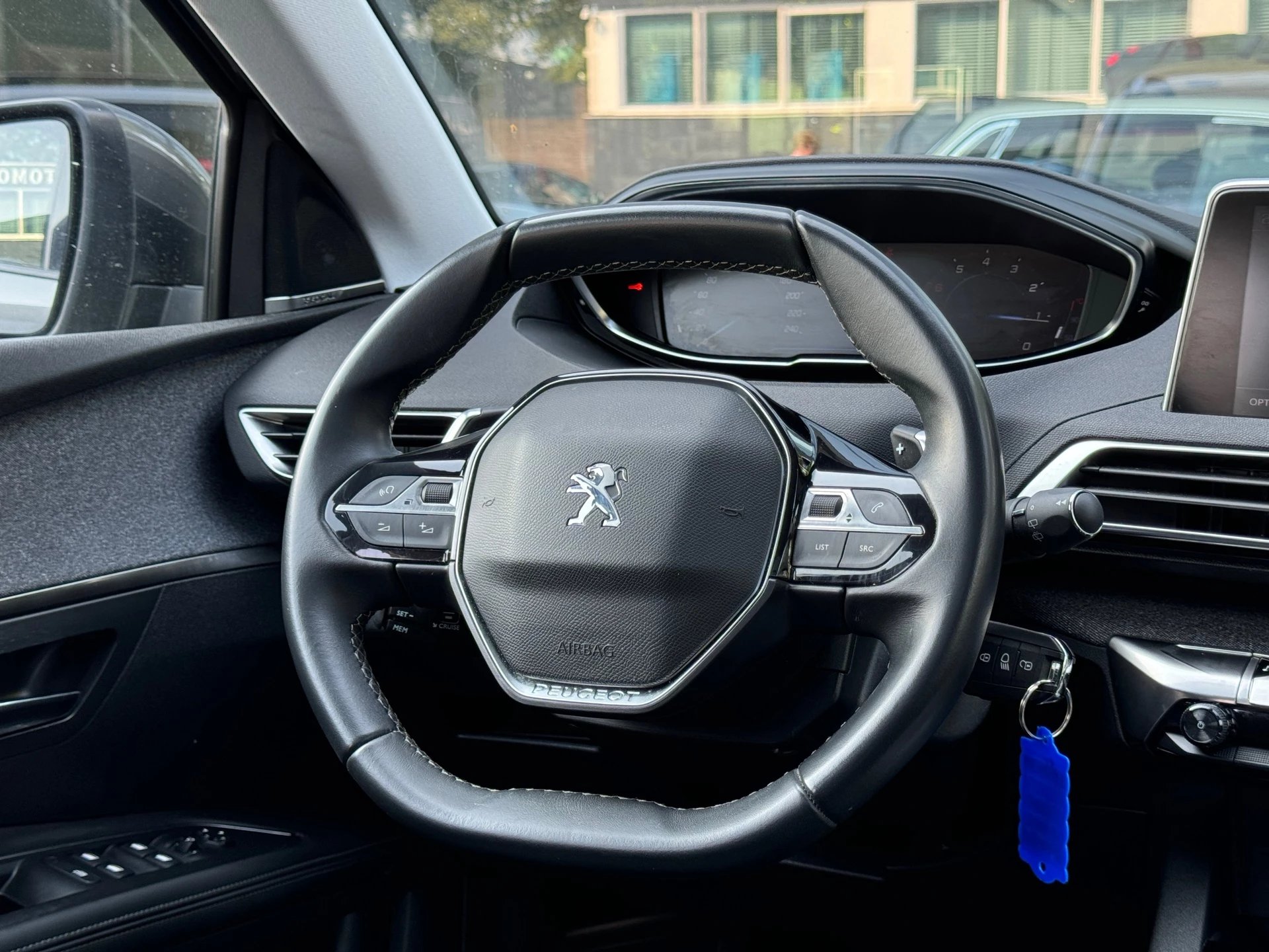 Hoofdafbeelding Peugeot 5008