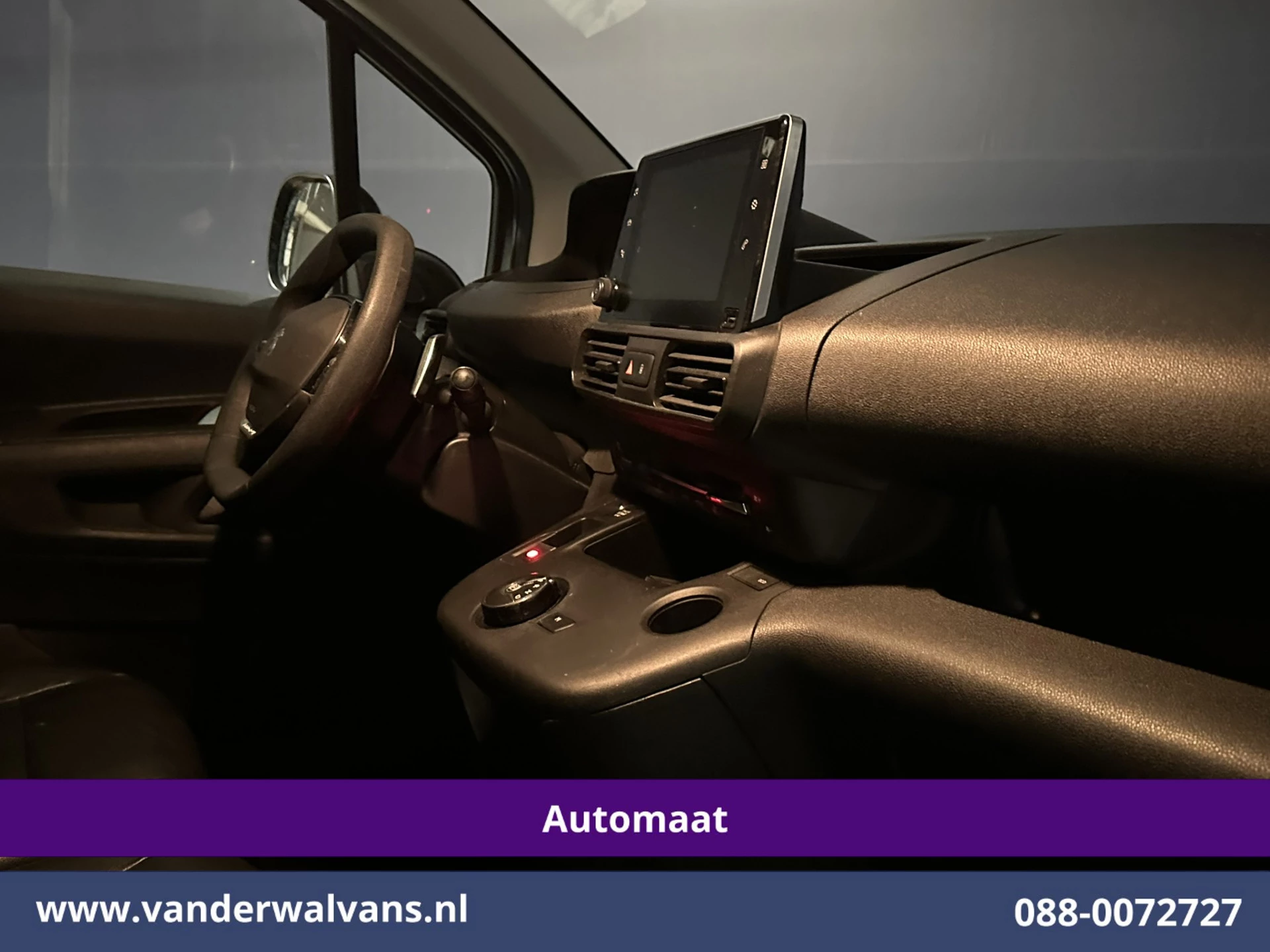 Hoofdafbeelding Peugeot Partner