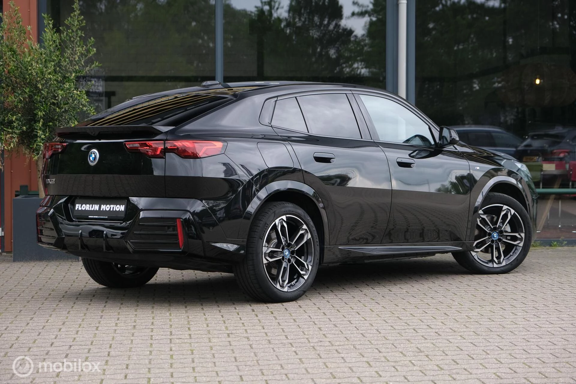 Hoofdafbeelding BMW iX2