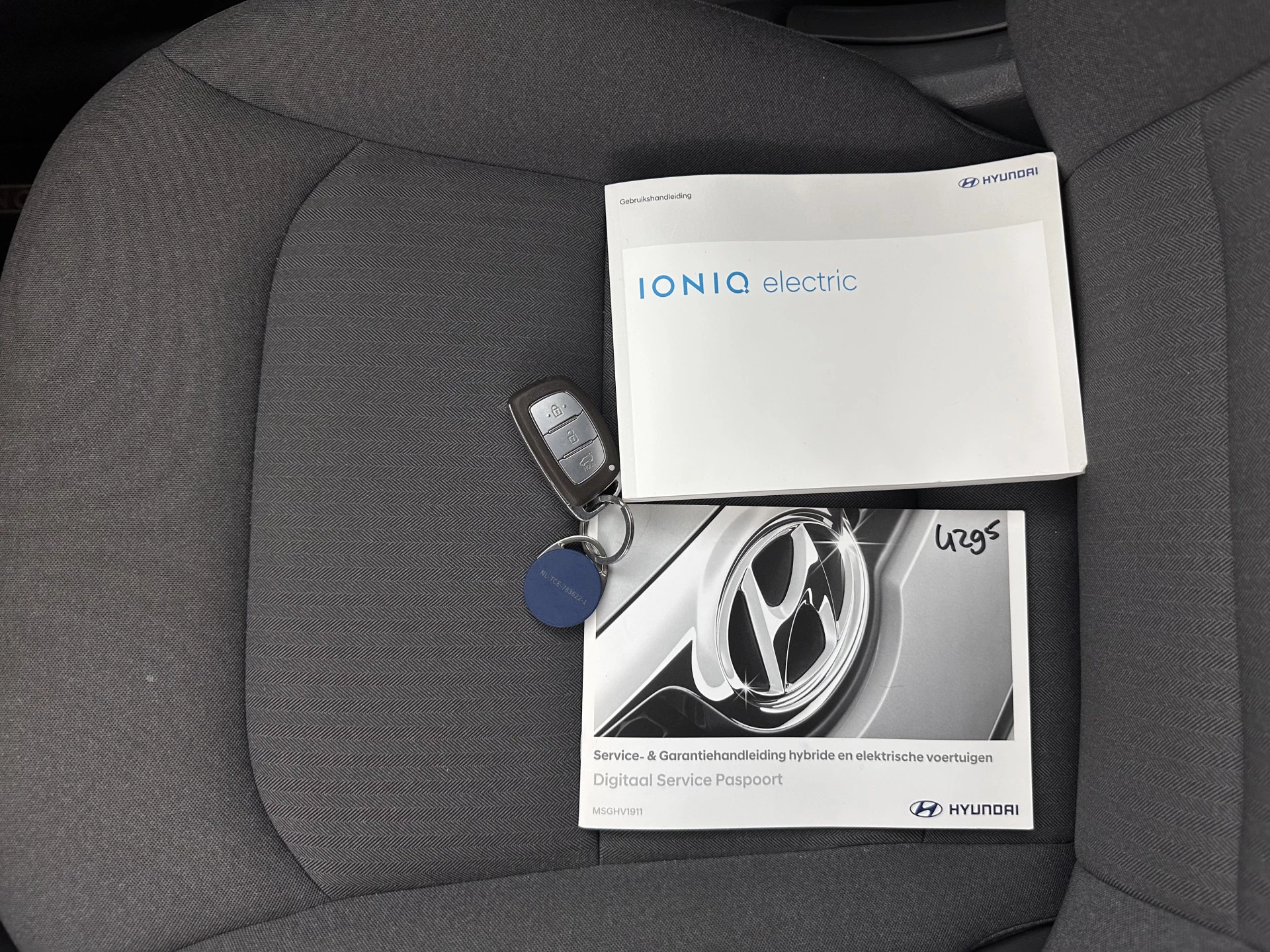 Hoofdafbeelding Hyundai IONIQ