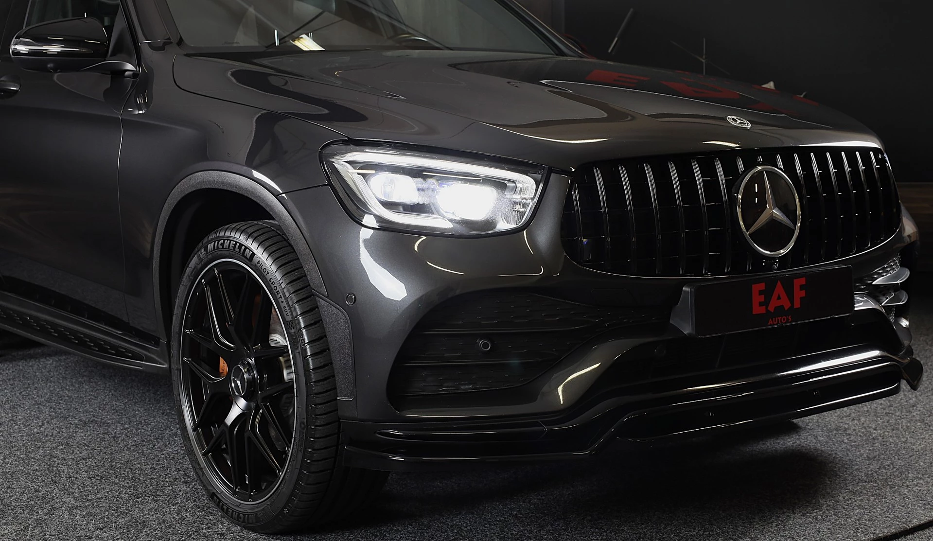 Hoofdafbeelding Mercedes-Benz GLC