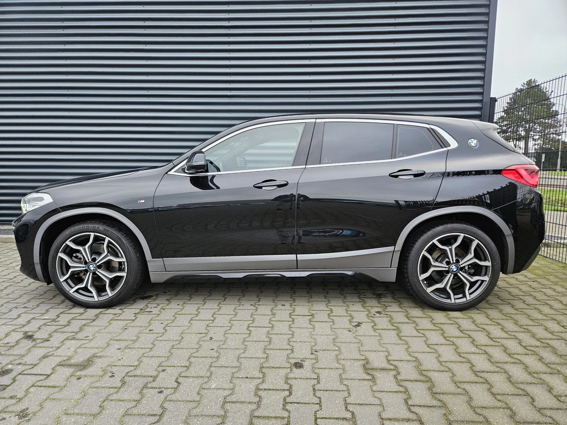 Hoofdafbeelding BMW X2