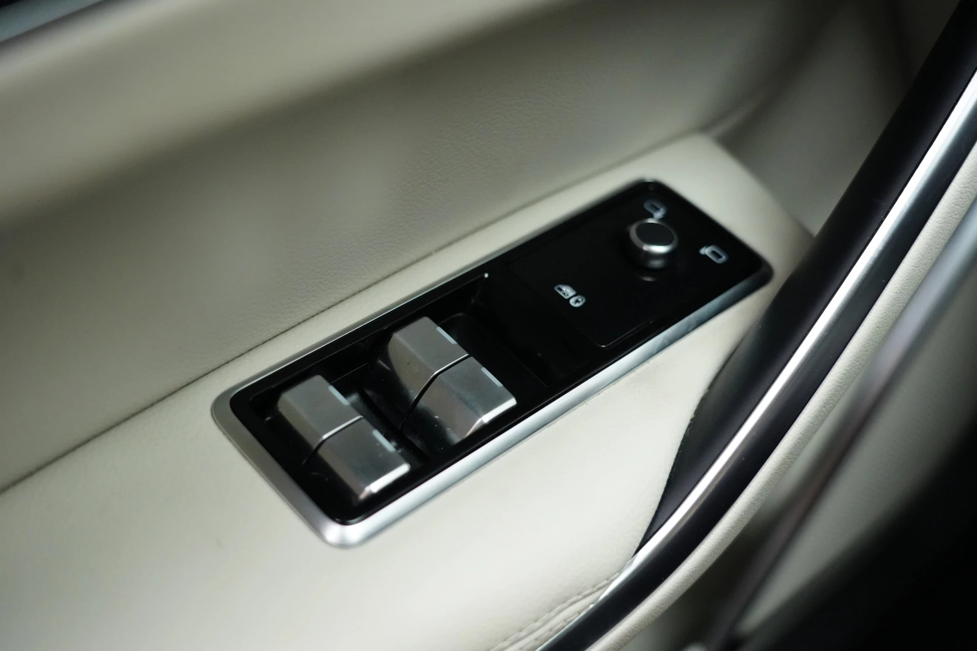Hoofdafbeelding Jaguar F-PACE
