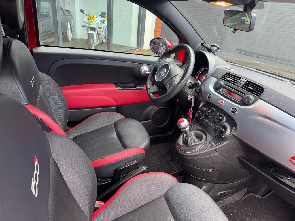 Hoofdafbeelding Fiat 500C