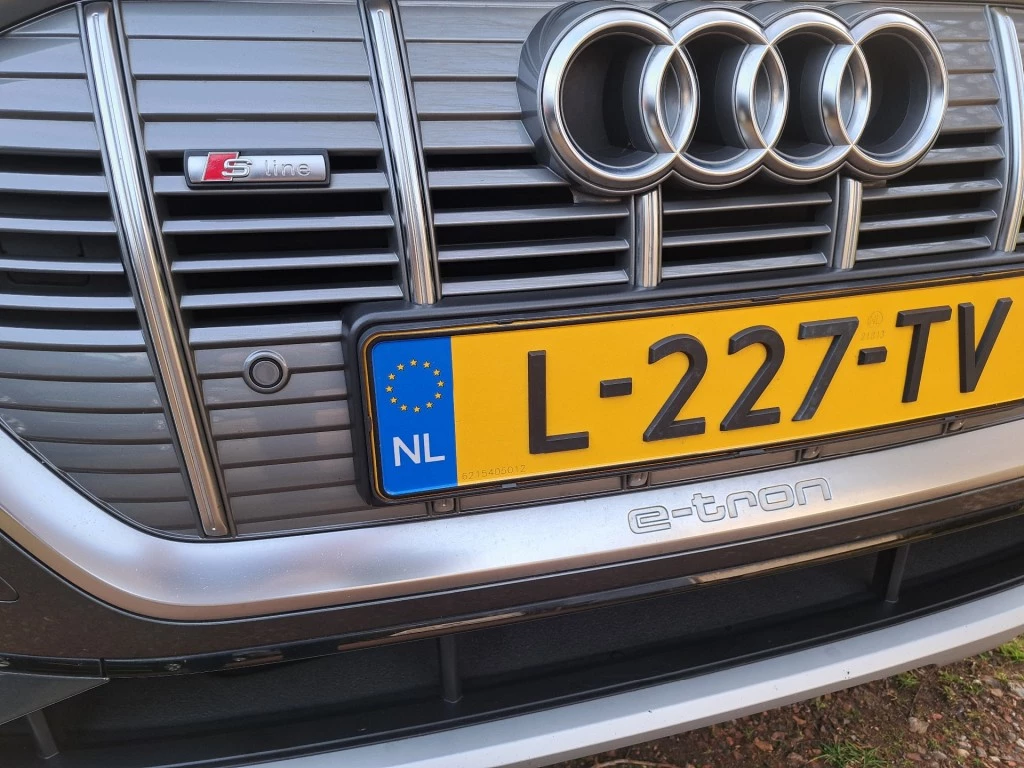 Hoofdafbeelding Audi e-tron