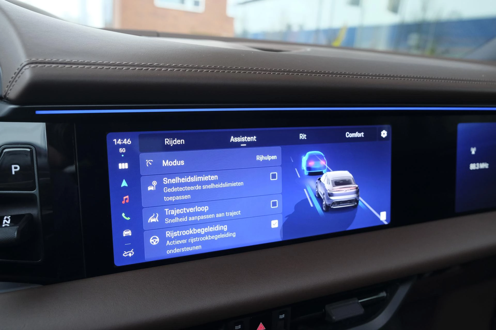 Hoofdafbeelding Porsche Macan