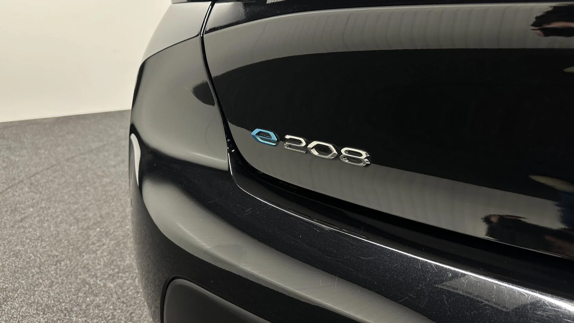 Hoofdafbeelding Peugeot e-208