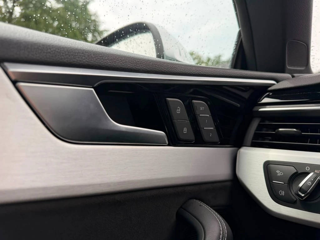 Hoofdafbeelding Audi Cabriolet