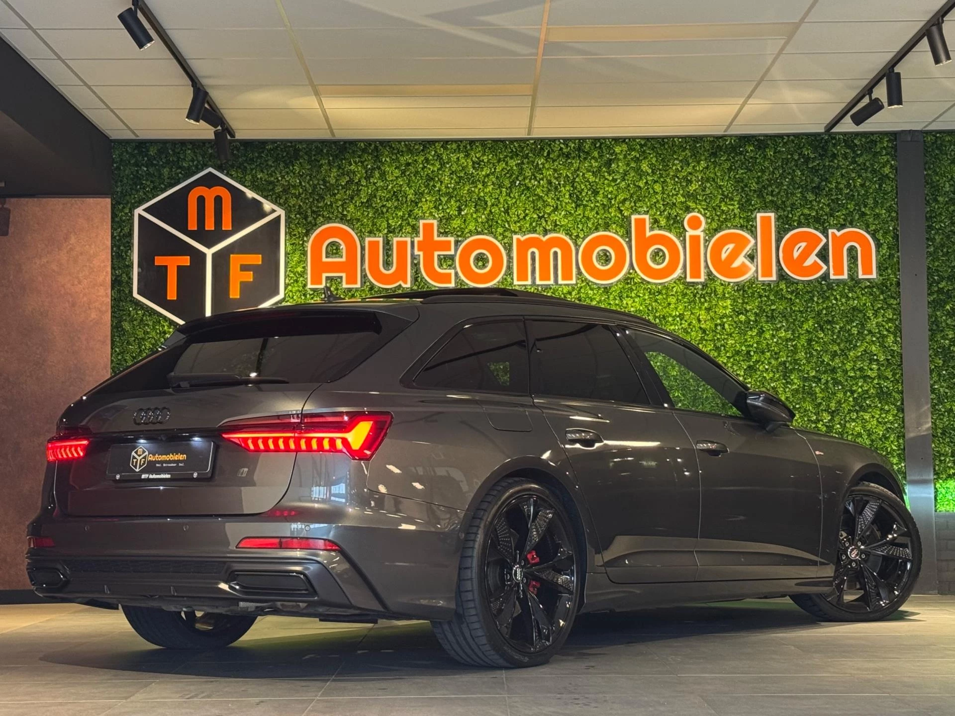Hoofdafbeelding Audi A6