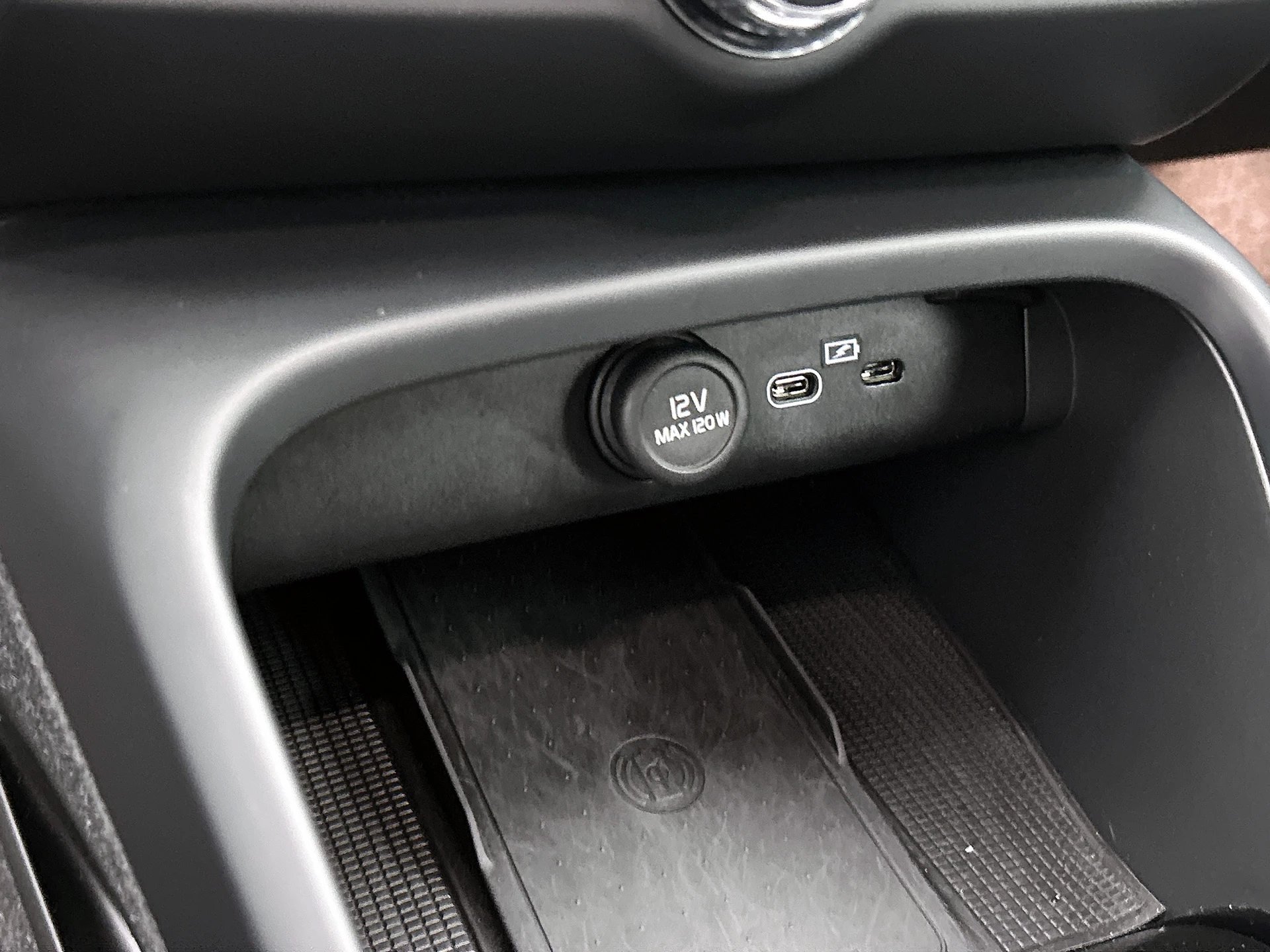 Hoofdafbeelding Volvo C40