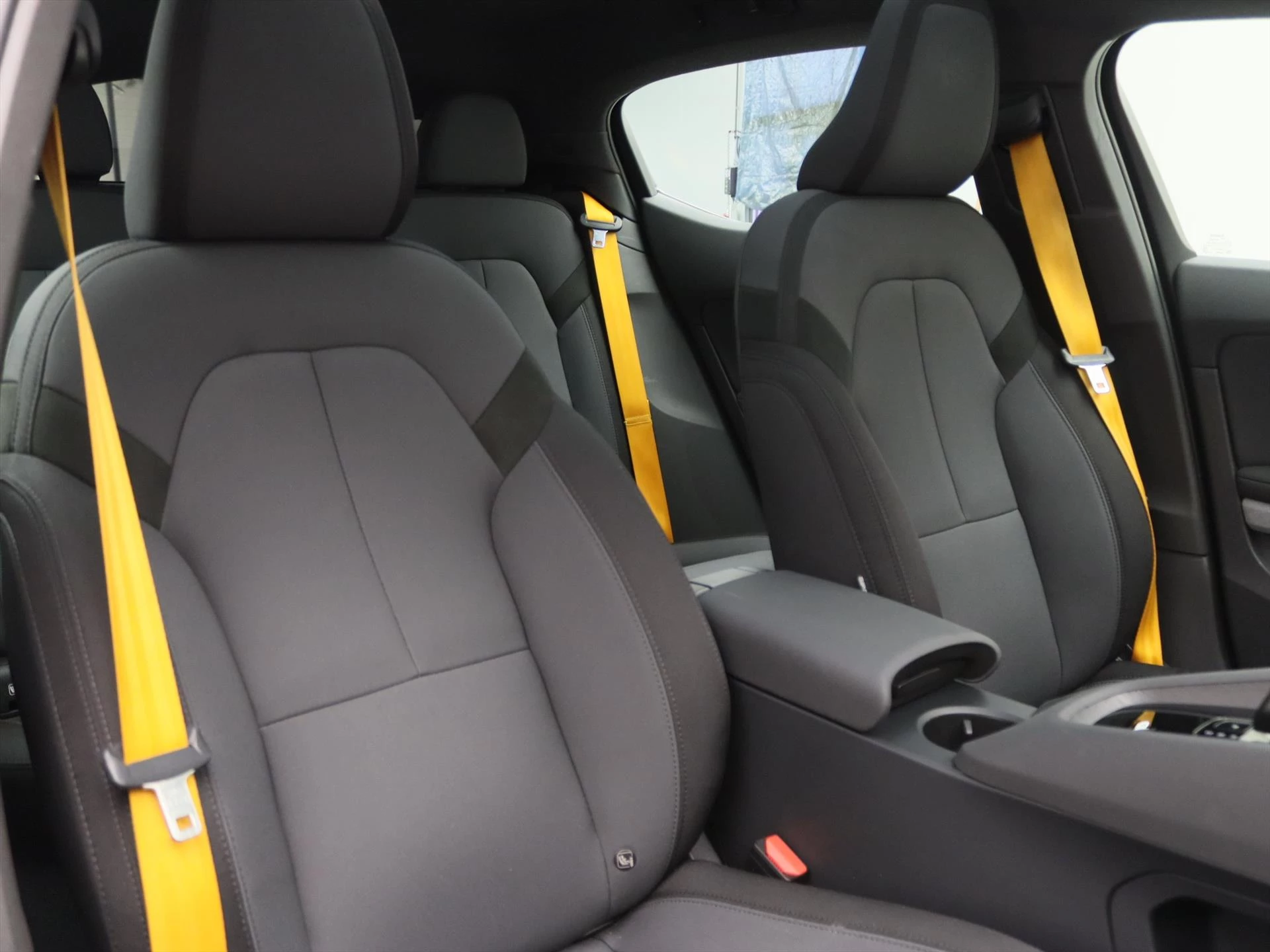Hoofdafbeelding Polestar 2