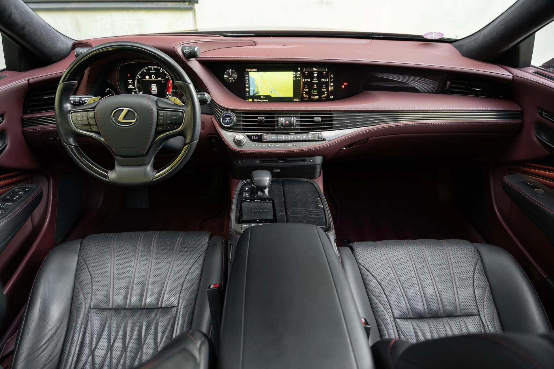 Hoofdafbeelding Lexus LS