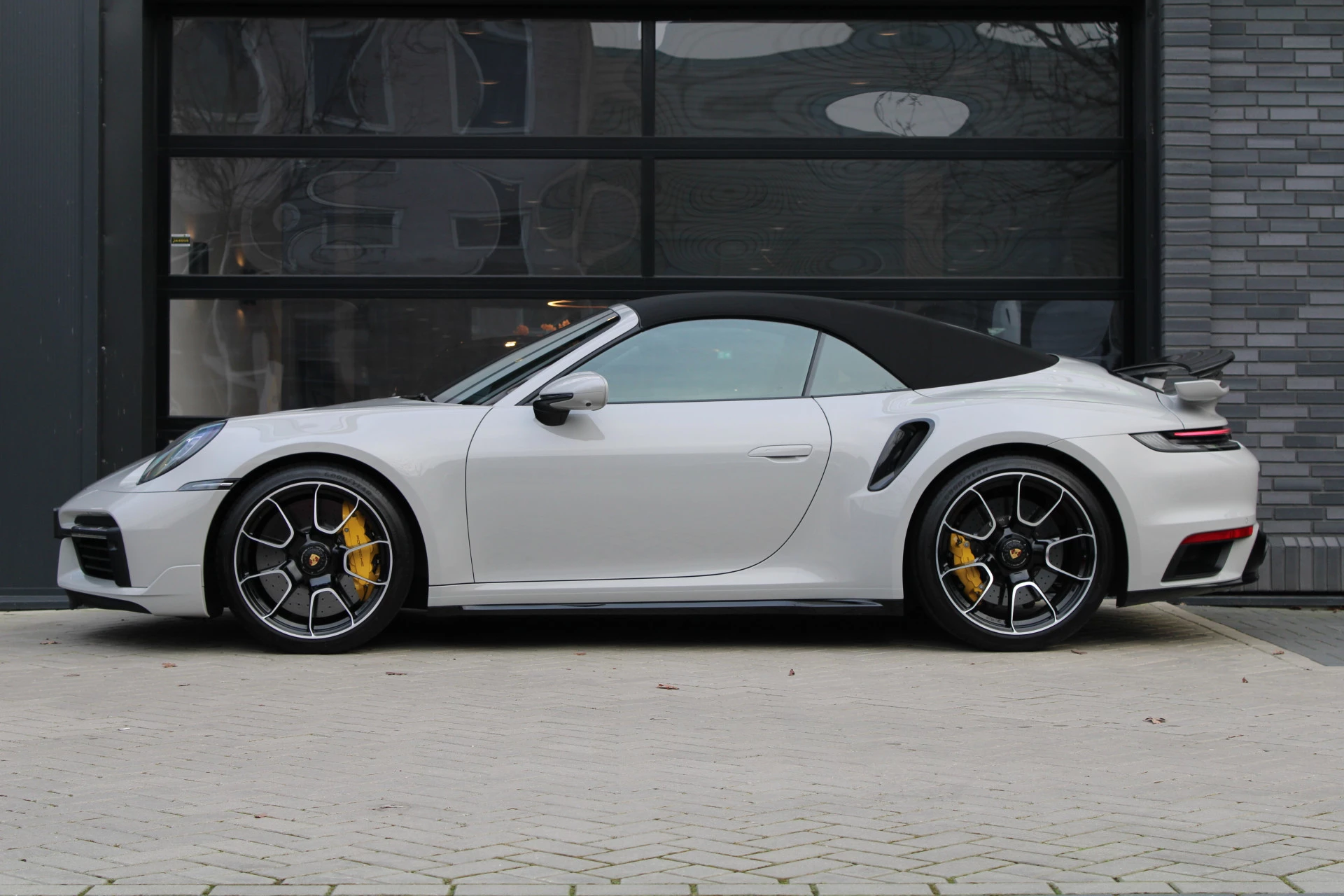 Hoofdafbeelding Porsche 911