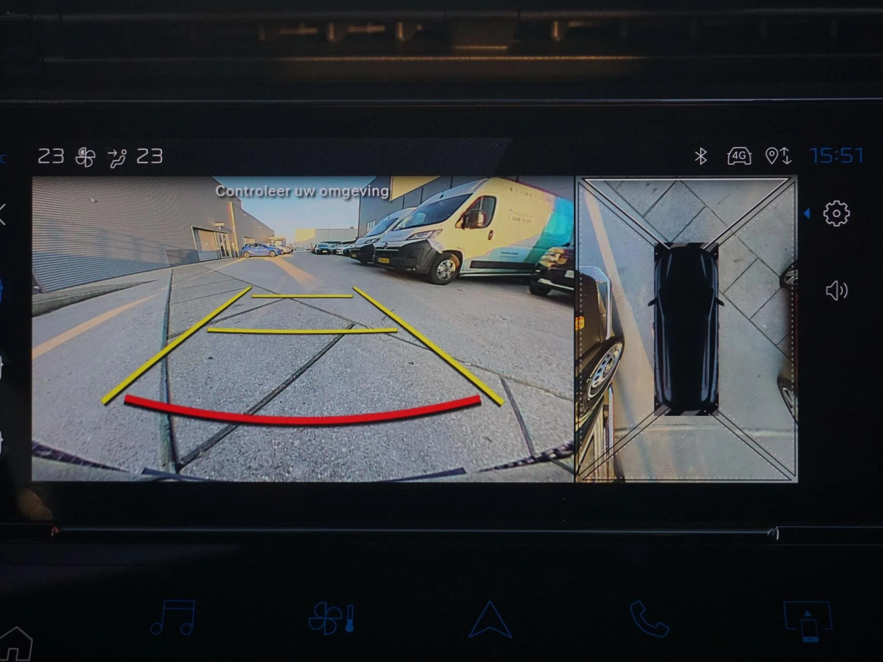 Hoofdafbeelding Peugeot e-308