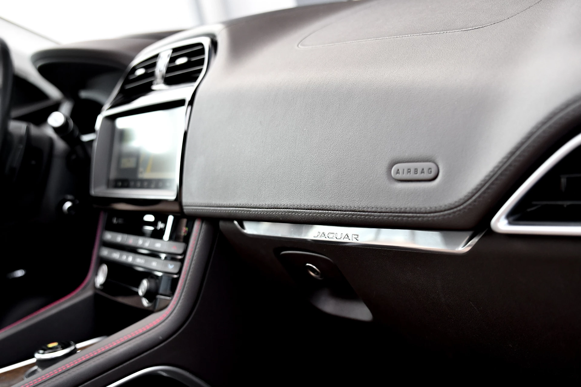 Hoofdafbeelding Jaguar F-PACE