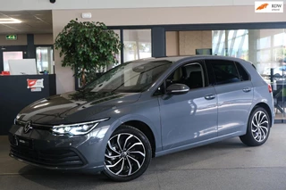 Hoofdafbeelding Volkswagen Golf Volkswagen Golf 1.5 eTSI Style 150pk Navi ACC PDC Cam Sfeerverlichting